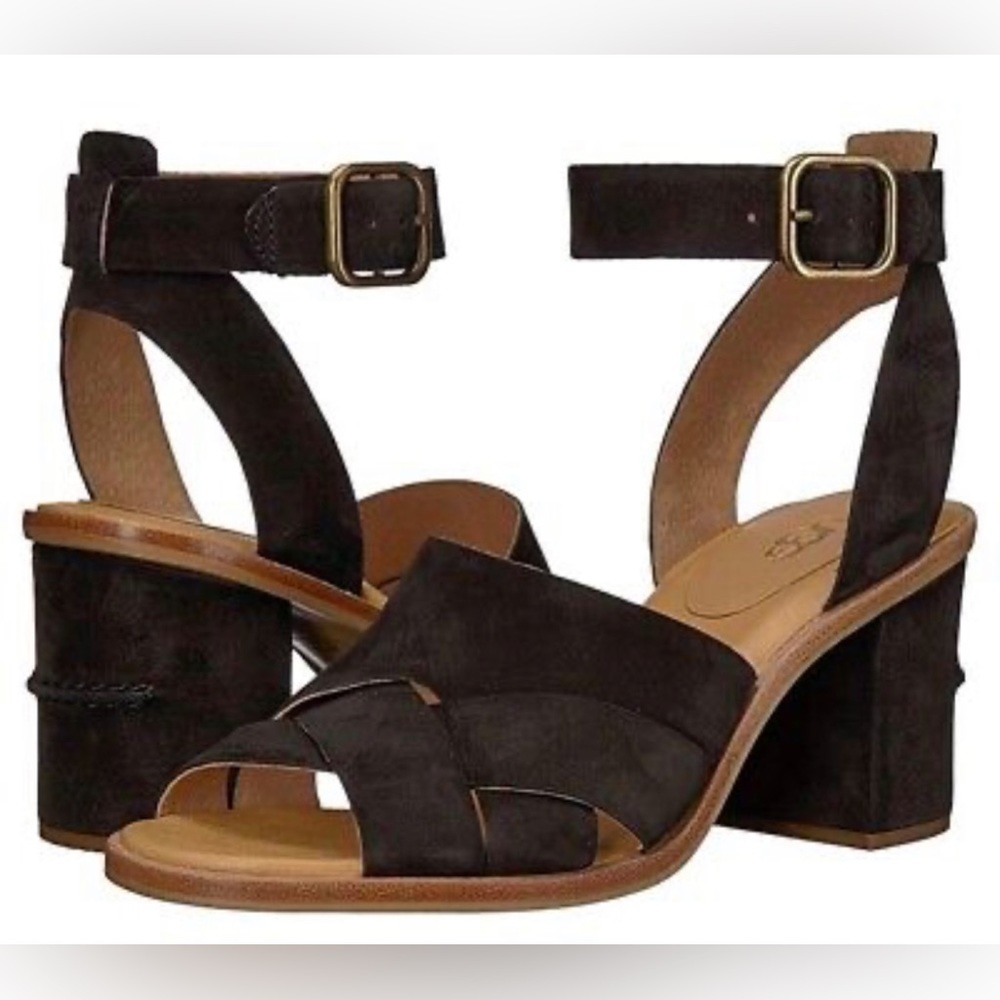 Ugg Sandra Suede Sandals